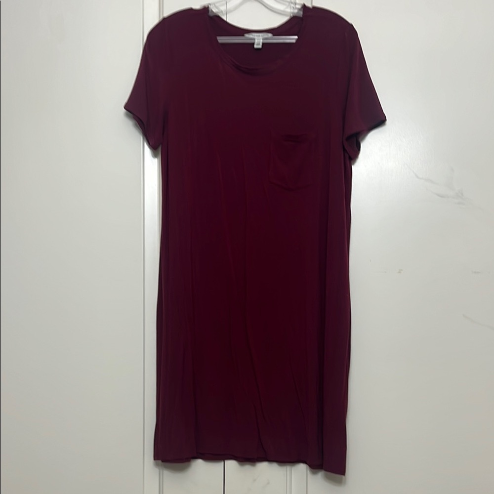 American Eagle Outfitters Red Short Sleeve Tee